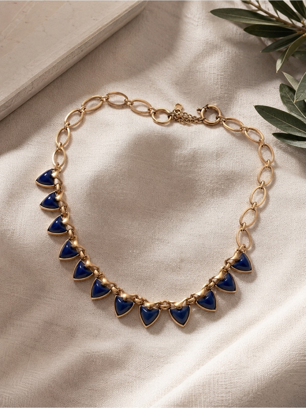 Stella & Dot gold and navy necklace